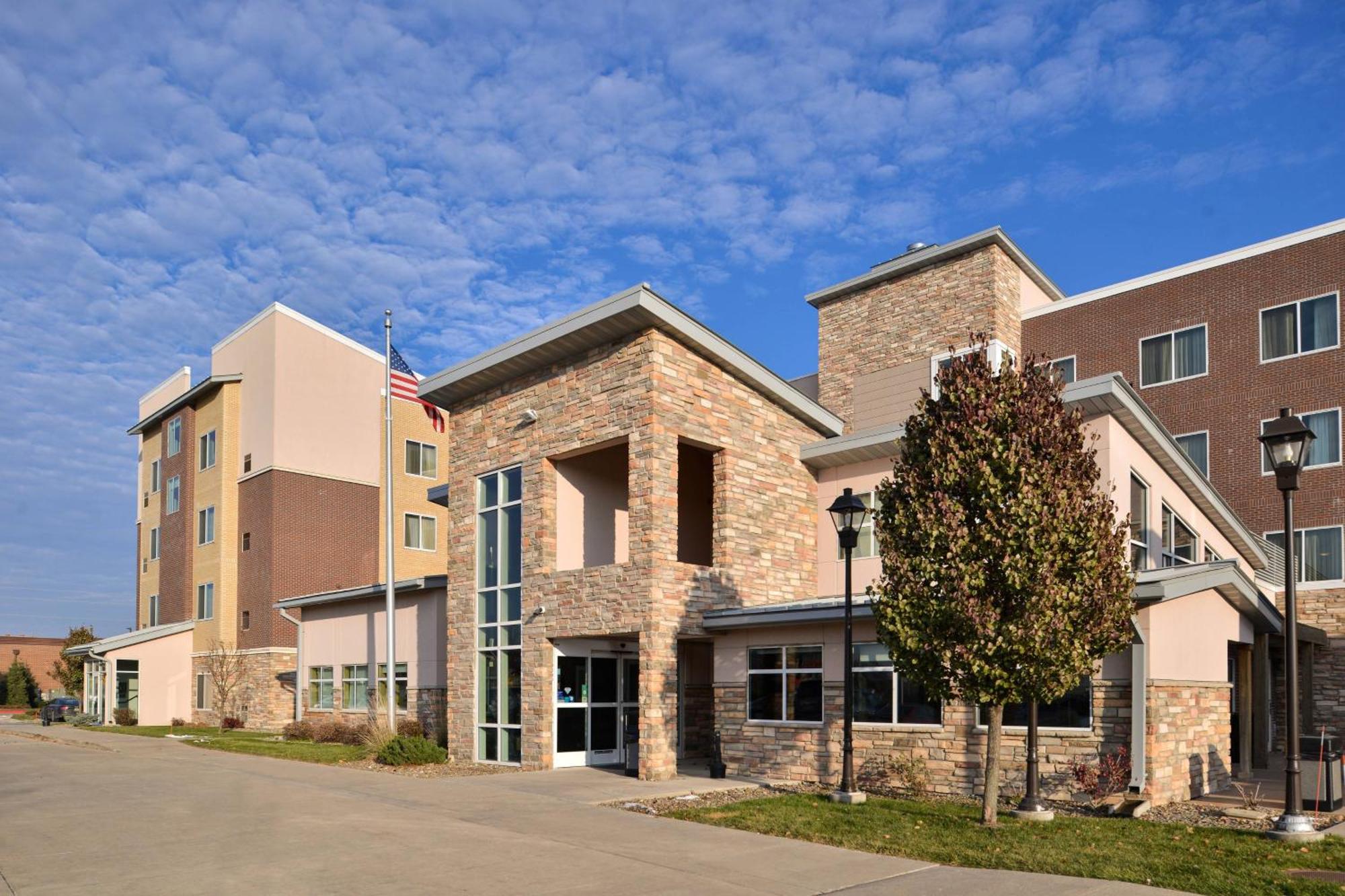 Residence Inn By Marriott Coralville Exteriör bild