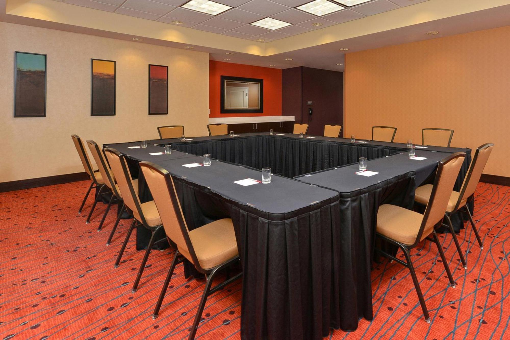 Residence Inn By Marriott Coralville Exteriör bild