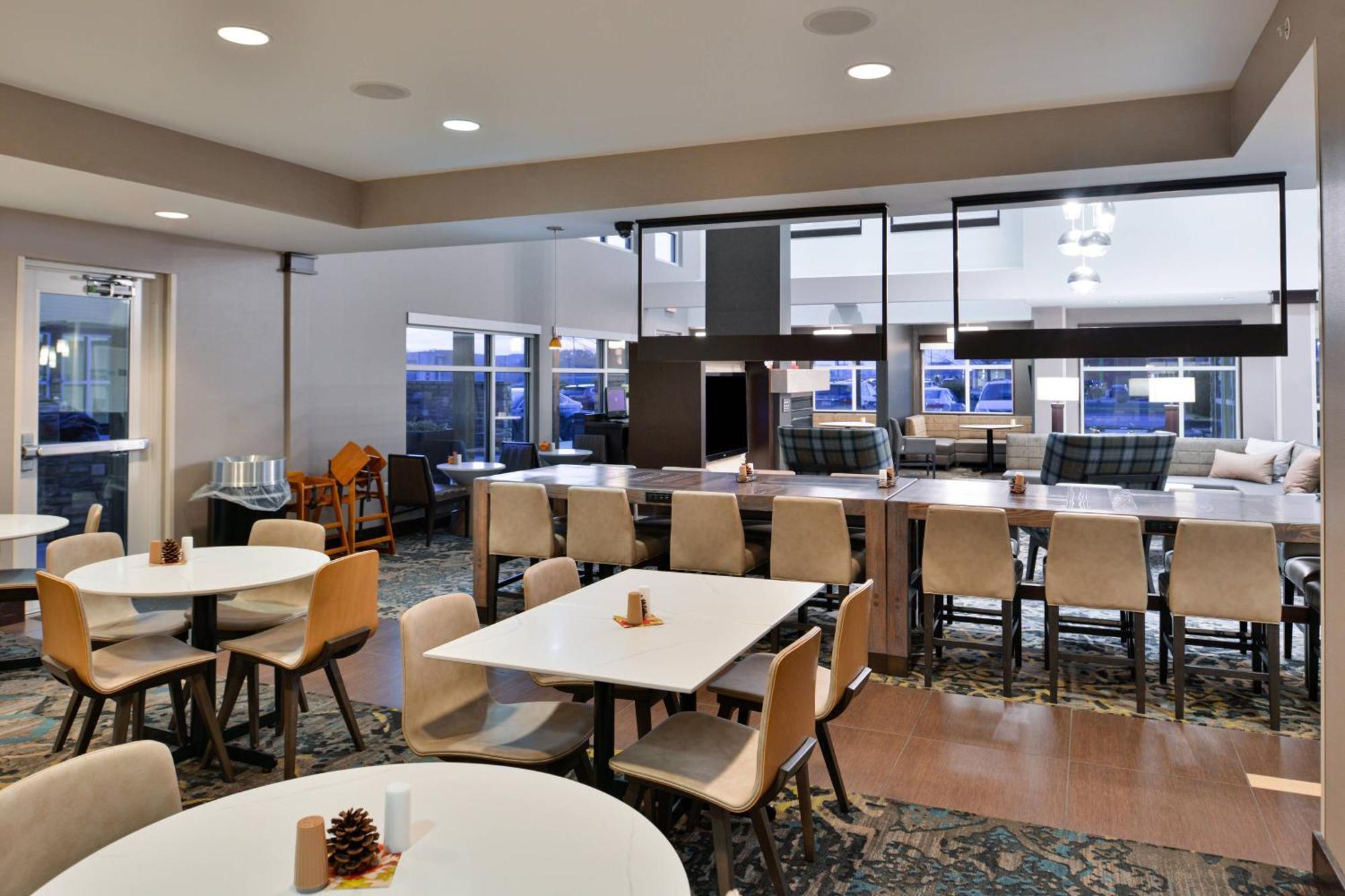 Residence Inn By Marriott Coralville Exteriör bild
